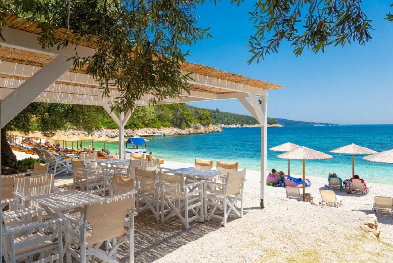 Villa Tassoula Isomata Экстерьер фото